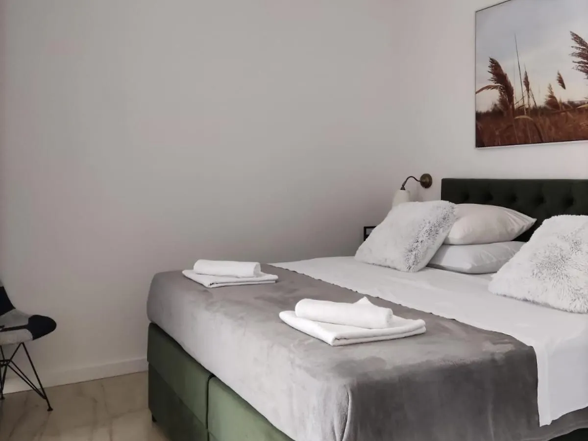 Apartments Marta 2 자다르 0*,  크로아티아